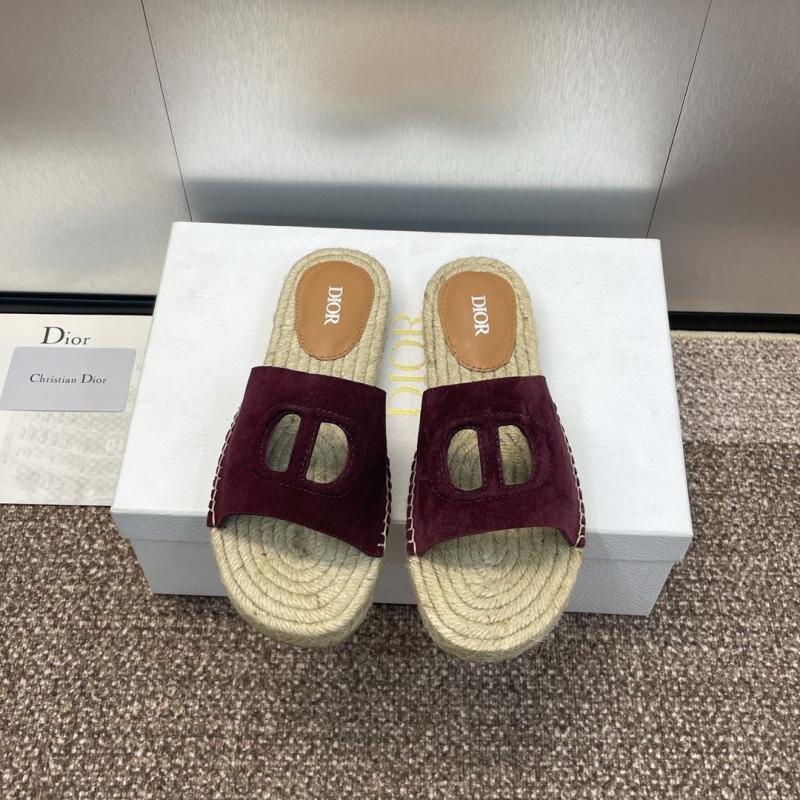 ch**an D*or slippers